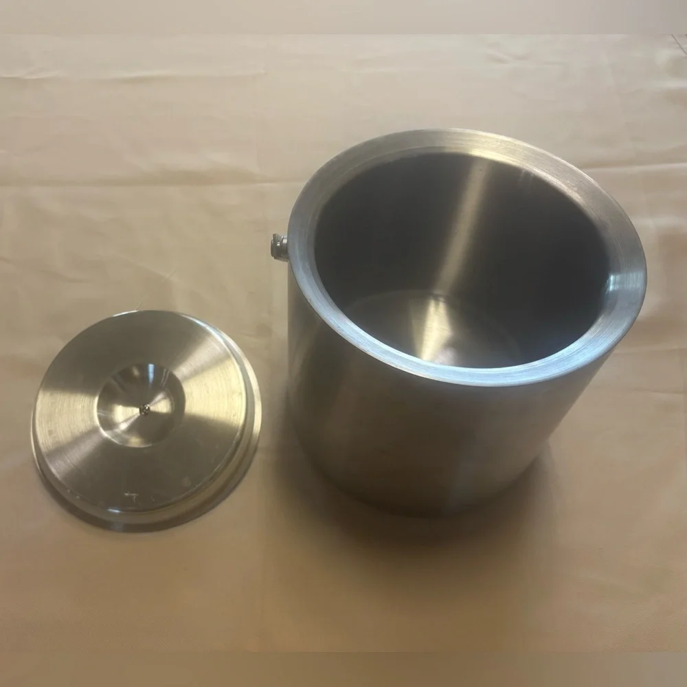 Stainless Steel Ice Bucket With Handle‎ And Lid 7” Tall